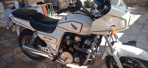 Cbx 750 Policial A Cardan , Cuatro Carburadores, Buen Estado