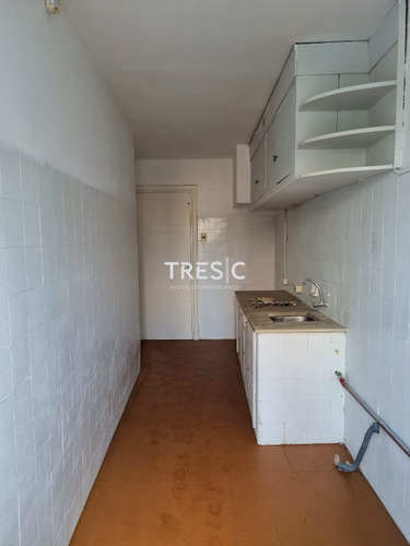 Venta De Casa Padrón Único 3 Dormitorios Más Escritorio Y Garaje Parque Batlle