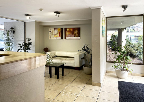 Dpto. En Venta 3 Dorm / Vista / Metro Manquehue / Apumanque