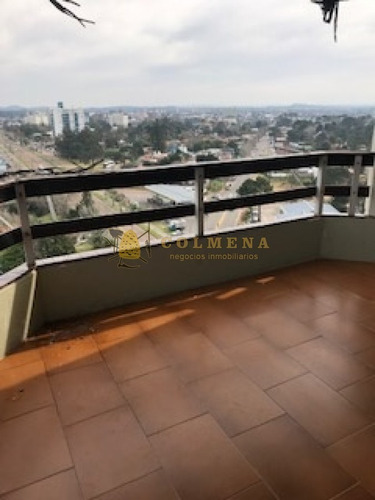 Apto En La Roosevelt De 2 Dormitorios, 2 Baños, 1 Toilette, Living Comedor, Escritorio, Balcón, Terraza, Cocina, Servicio Con Baño, Garaje.consulte!!!- Ref: 2017