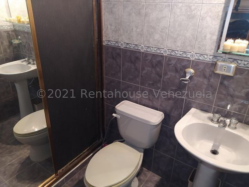 Imagen 16 de 25 de 22-6319 Mv. Apartamento En Venta Pent-house Urb. Campo Alegre, Turmero.