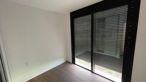 Venta Casa 3 Dormitorios Villa Juana Con Cochera