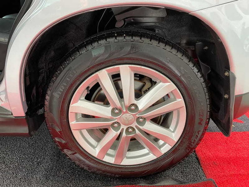 Imagem 13 de 14 de Mitsubishi Asx 2.0 16v 4x4 160cv Aut 2013