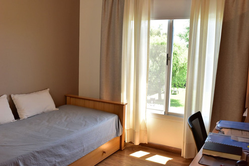 Casa Soñada.2 Plantas.3dorm.escrit.parque.pileta.
