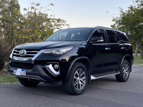 Toyota Sw4 2.8 Srx 177cv 4x4 7as At 2017