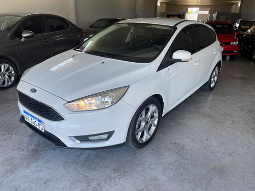 Imagen 10 de 11 de Ford Focus Iii 2016 2.0 Se