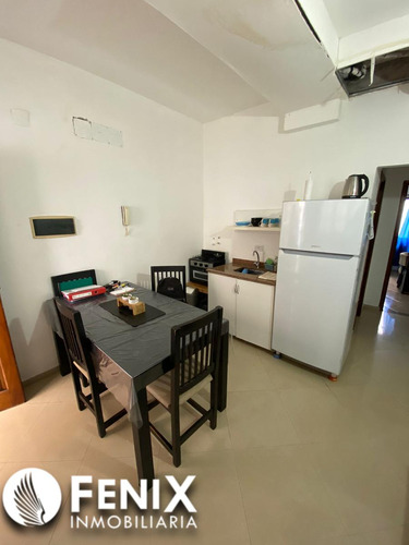 Df685 - Depto 2° Piso En Venta Z/ Maipu Y Costanera