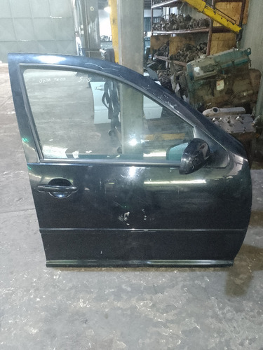 Puerta Delantera Izquierda Volkswagen Jetta Año 99 2004