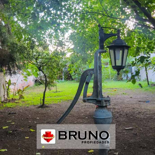 Local Con Vivienda En Venta En Ituzaingo Norte