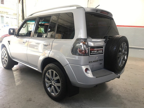 Mitsubishi Pajero Tr4 2.0 4x2 Manual Flex