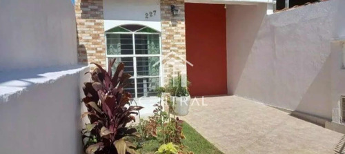 Casa Com 2 Dormitórios À Venda 75m2 Por 250.000,00