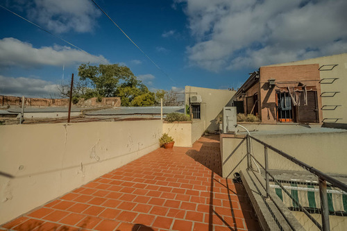 Casa En Venta En Mercedes,provincia, Buenos Aires