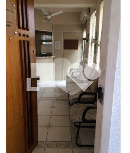 Imagem 4 de 25 de Sala Comercial Com Área Externa ,na Av. Getúlio Vargas , Menino Deus - Reo418449