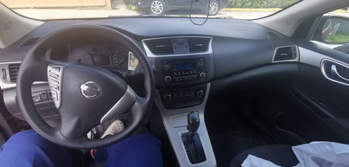Imagen 7 de 8 de Nissan Sentra 2016 1.8 Sense At