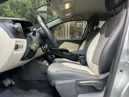 Renault Captur 2.0 Intens Automática
