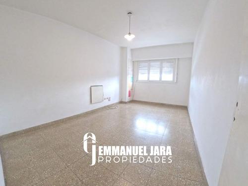 Venta Ph 2 Ambientes Sobre Avenida Jacinto Peralta Ramos 