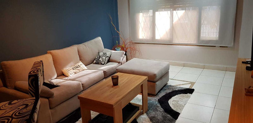 Imagen 2 de 14 de Castelar Norte Chalet Todo Planta Baja En Venta