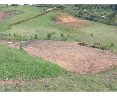 Lote y casalote en venta