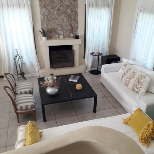 Imagen 9 de 30 de Venta De Casa En San Antonio De Areco