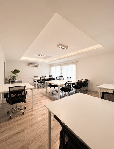 Oficinas Disponibles En Lätt Coworking Home