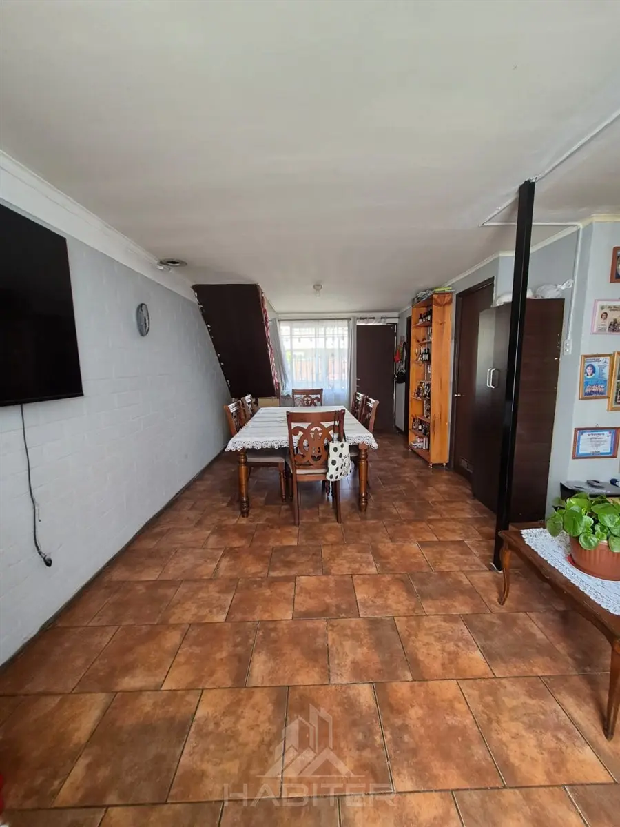 Imagen 4 de 17 de Casa En Venta De 3d 1 B En Romeral (39609)