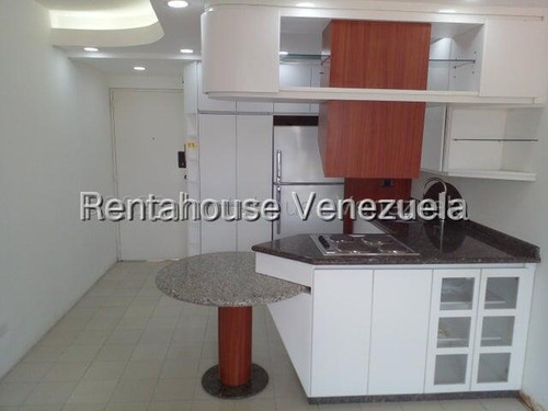 Bello Y Cómodo Apartamento En Alquiler Ubicado En La Trinidad 25-17597