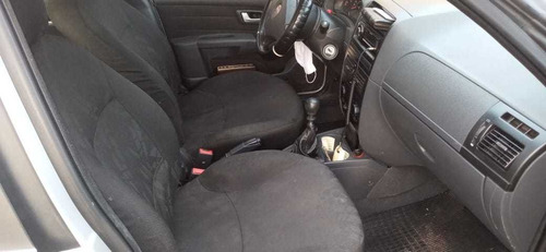 Fiat Siena 2010 1.0 El Flex 4p