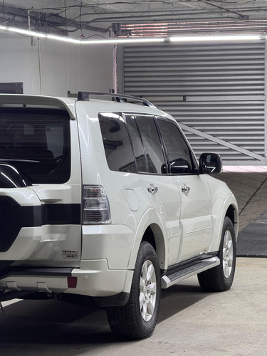 Mitsubishi Montero 3.8 V97 Wagon