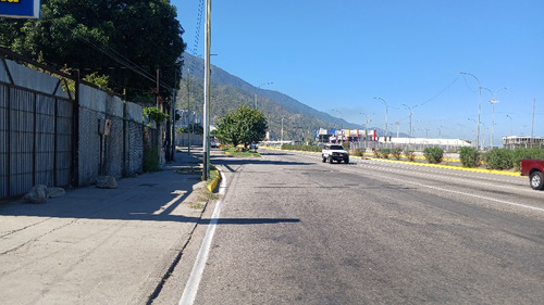 Parcelas 2, Una De 900mrs, Y Otra De 600mts Un Total De 1500