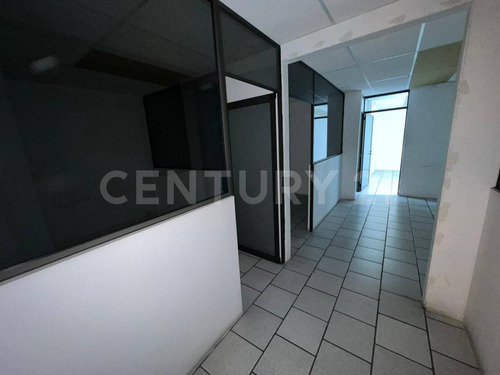 Oficina De 62.76m2 En Bajada Chapultepec, Cuernavaca $7,500.00 Mxn