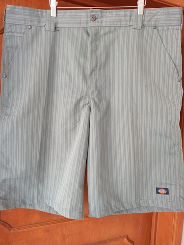 Bermuda Dickies 44 