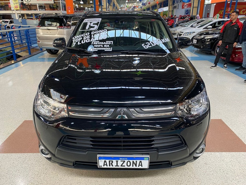 Imagem 13 de 14 de Outlander 3.0 Gt 4x4 7l Gasolina 4p Automático 2014/ 2015