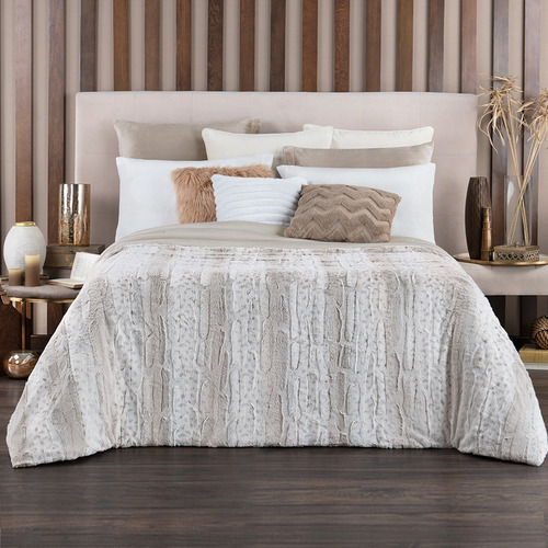 Cobertor Matrimonial Jumbo Edredón Invernal Luxus Afelpado Color Argelia (beige)