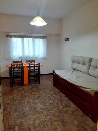 Imagen 7 de 8 de Venta - Oportunidad!! - Departamento De 1 Amb. Retasado!!