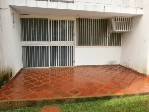 Imagen 23 de 28 de Apartamento Pb En Venta Río Chico