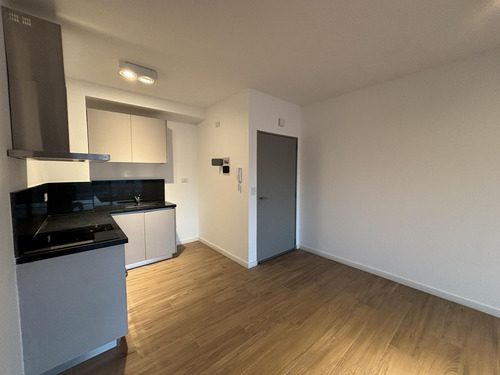 Departamento En Alquiler En Skyroof, Nordelta