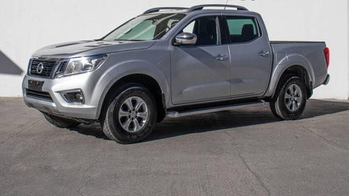 Nissan NP300 Frontier 2.5 Le Aa Mt