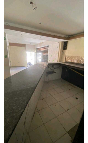 Local Venta Campo Claro Pie De Calle