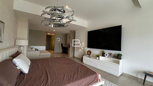 Penthouse Amueblado En Venta En Residencial Aria Cancún