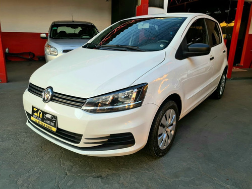 Volkswagen Fox Trendline 1.0 Branco 2016