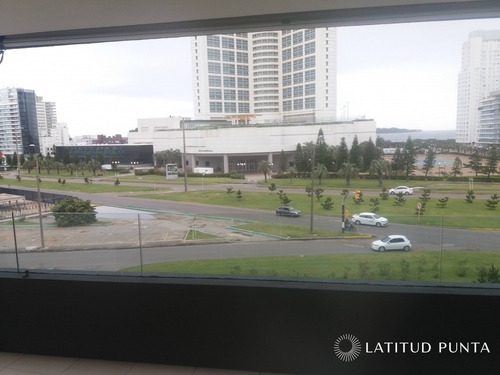 Apartamento En Mansa- Ref: 616