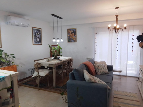 Imagen 2 de 15 de Excelente Departamento 2 Amb Con Patio