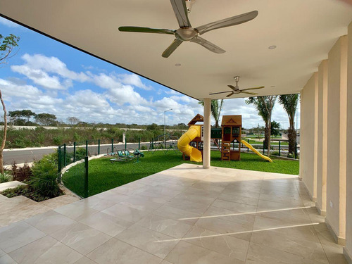 Casa En Venta Merida En Privada Conkal, Mod. Dom, Entrega Inmediata.