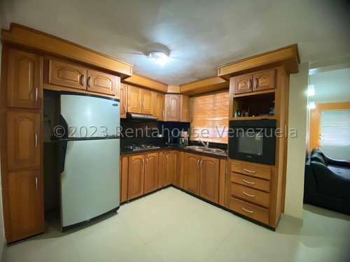 Imagen 20 de 30 de Hermosa Casa Ubicada En La Piedad Norte De Cabudare En Urbanismo Privado Las 24 Horas, En Venta. (código # 23-25277) /0-4-2-4- 5.5.6. 5.7. 5.9 _
