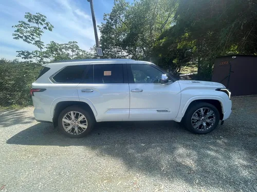 Toyota Sequoia 3.5 V6 Capstone