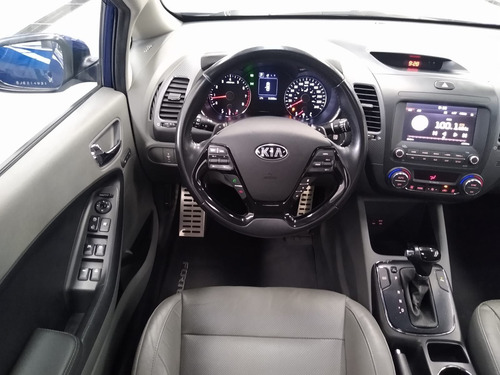 Imagen 12 de 15 de Kia Forte 2018 2.0 Sx 4 P At