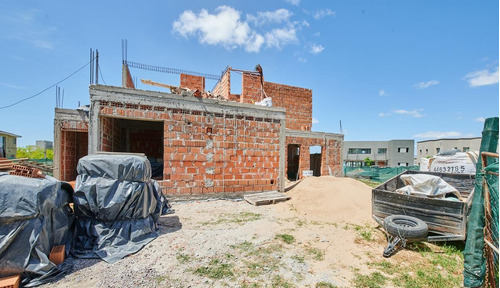 Imagen 9 de 30 de Venta Excelente Casa 5 Ambientes En El Canton - Norte