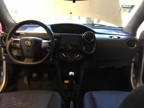 Toyota Etios 1.5 Xls 2014
