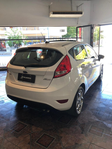 Ford Fiesta Kinetic Design 1.6 Design 120cv Titanium 2012