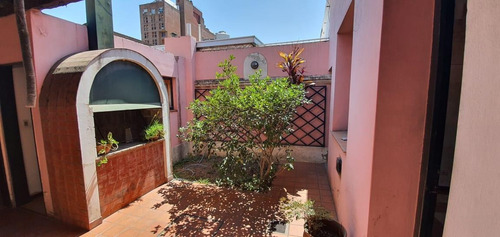 Imagen 2 de 15 de Venta De Dpto, Casa Estudio O Local Gastronómico En Barrio Güemes O Nva Córdoba